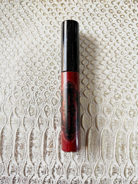 Cranberry & Cabernet Luscious Lip Oil